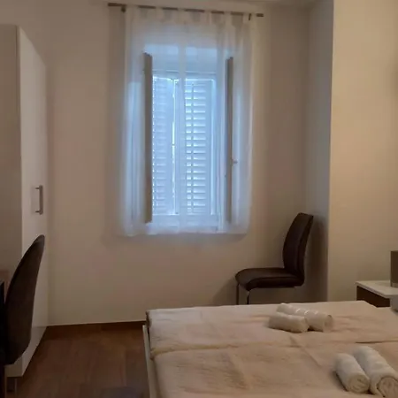 Barba Ante Ξενοδοχείο 3*